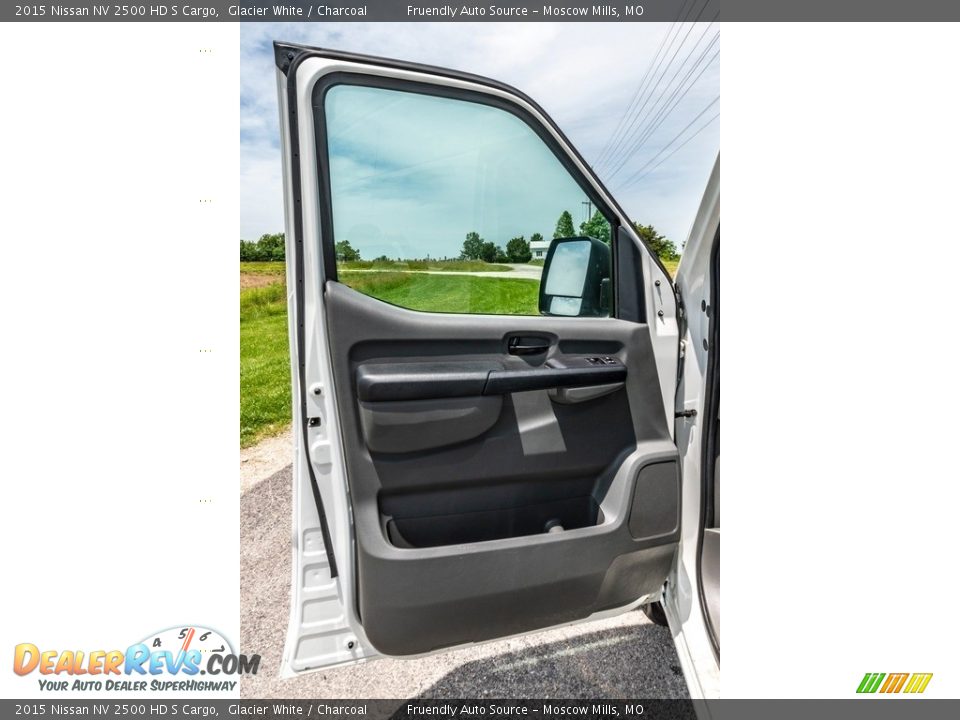 Door Panel of 2015 Nissan NV 2500 HD S Cargo Photo #20