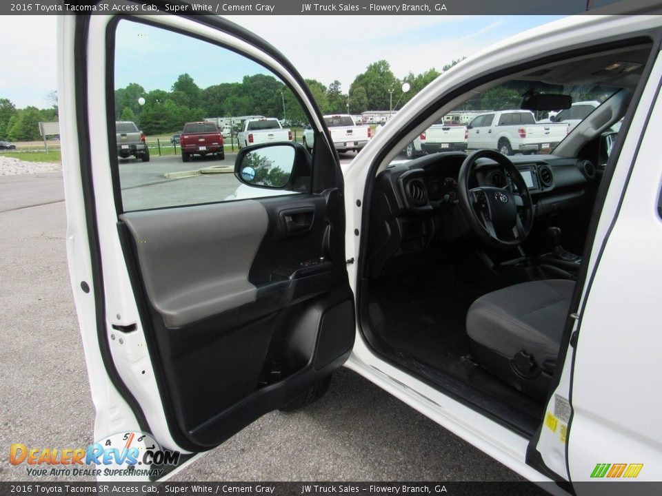 2016 Toyota Tacoma SR Access Cab Super White / Cement Gray Photo #21