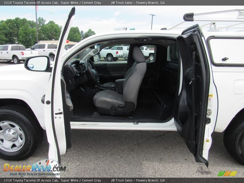 2016 Toyota Tacoma SR Access Cab Super White / Cement Gray Photo #22