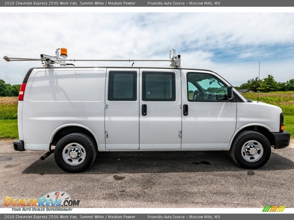 2010 Chevrolet Express 2500 Work Van Summit White / Medium Pewter Photo #3