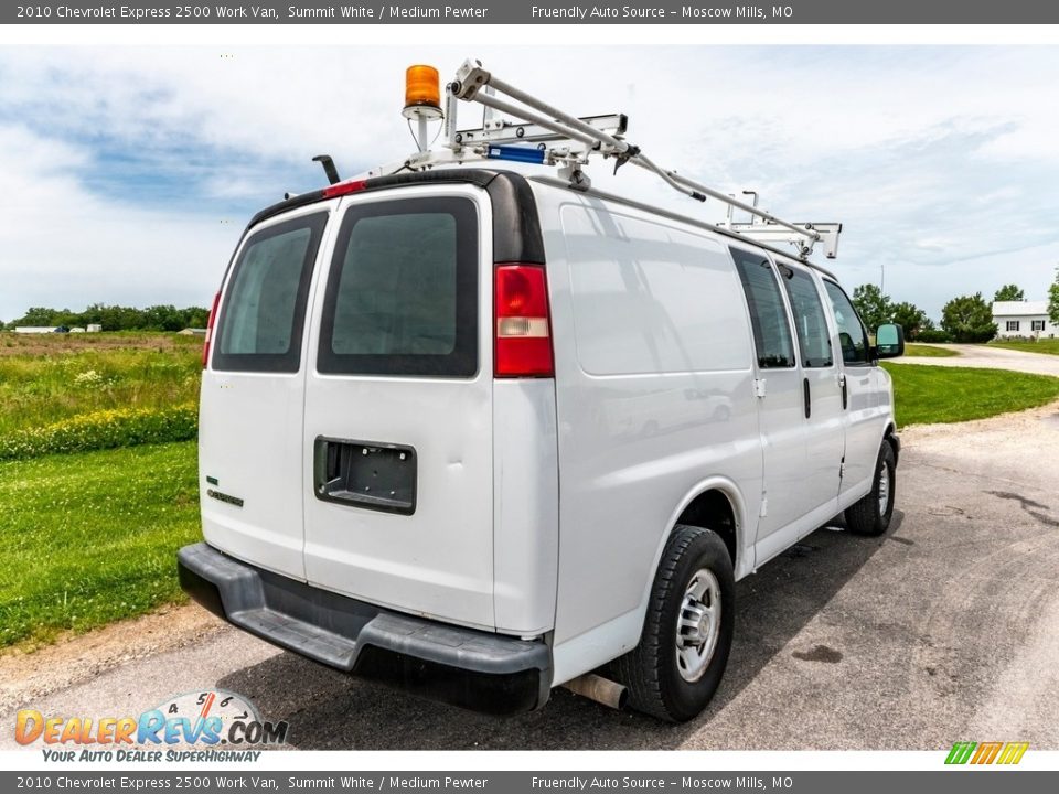 2010 Chevrolet Express 2500 Work Van Summit White / Medium Pewter Photo #4