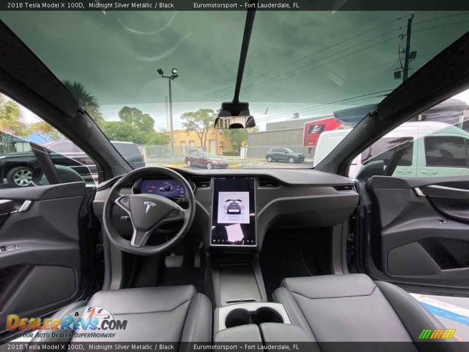Dashboard of 2018 Tesla Model X 100D Photo #23