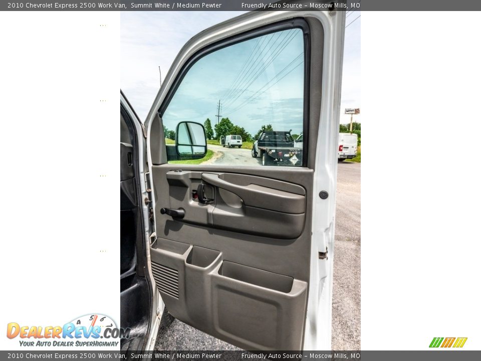 2010 Chevrolet Express 2500 Work Van Summit White / Medium Pewter Photo #28