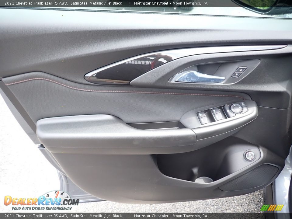 Door Panel of 2021 Chevrolet Trailblazer RS AWD Photo #14