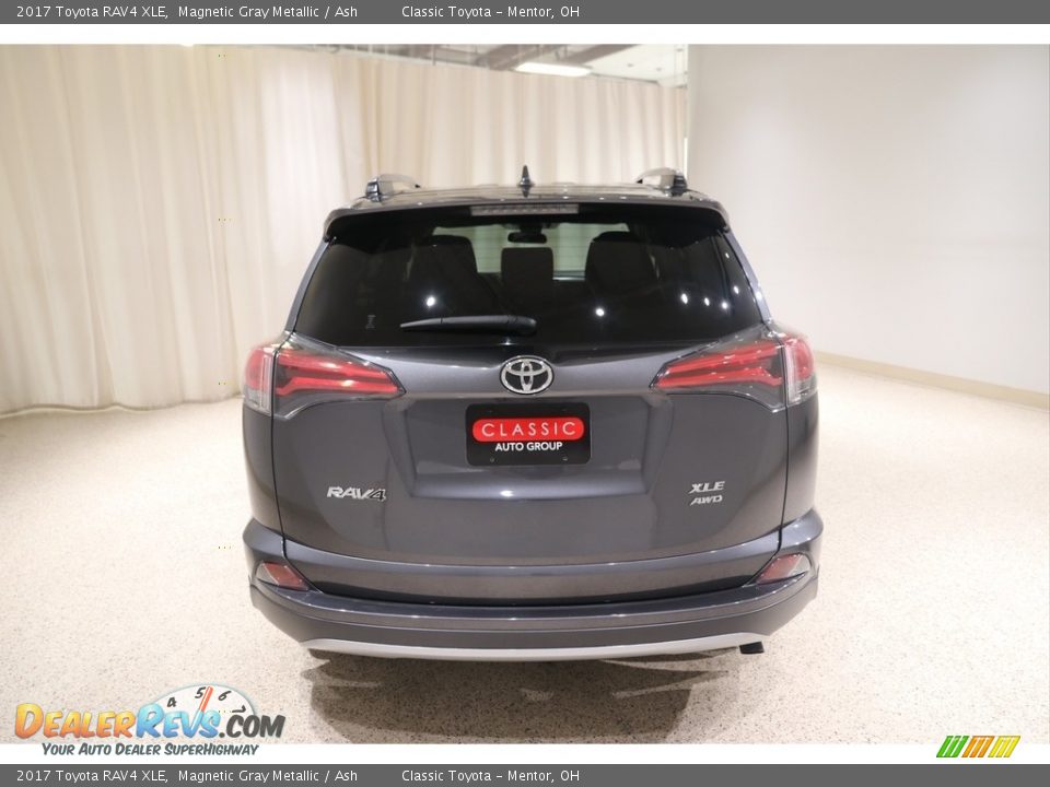 2017 Toyota RAV4 XLE Magnetic Gray Metallic / Ash Photo #4
