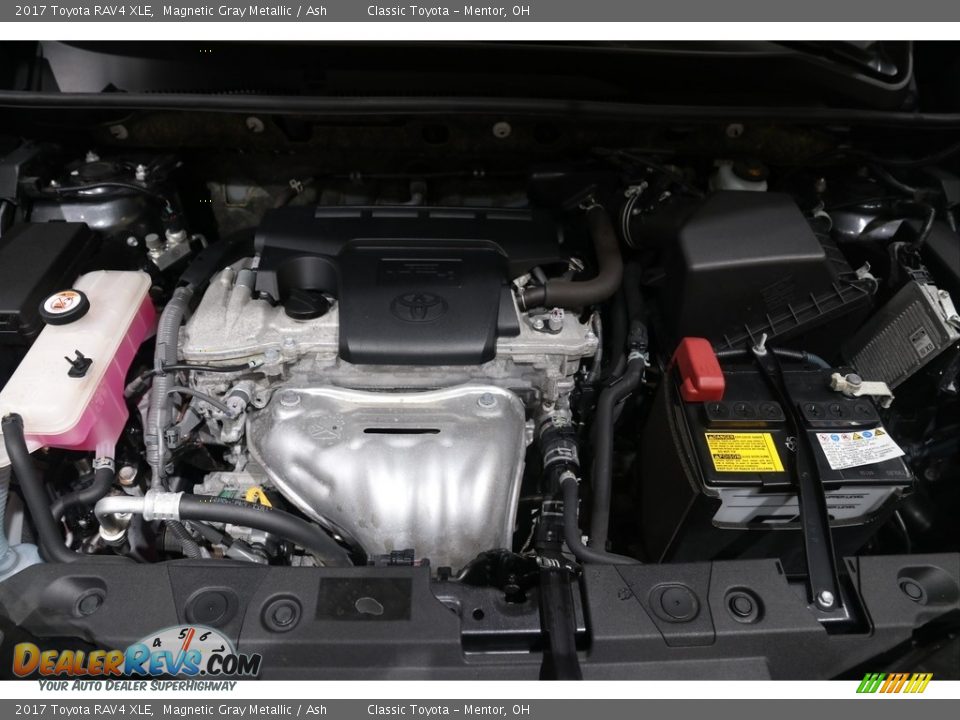 2017 Toyota RAV4 XLE Magnetic Gray Metallic / Ash Photo #18