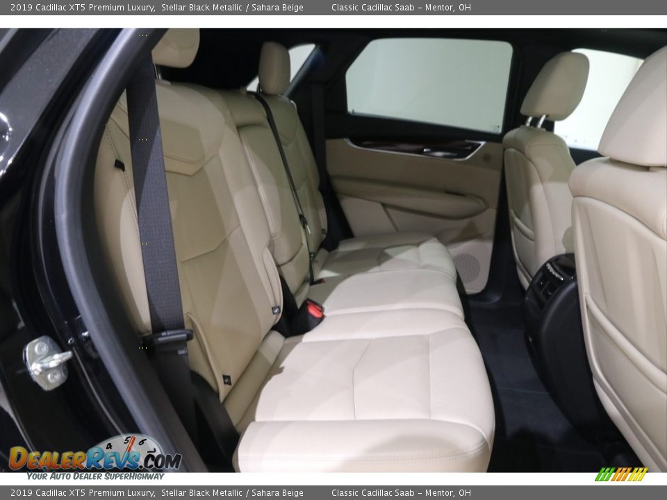 Rear Seat of 2019 Cadillac XT5 Premium Luxury Photo #16