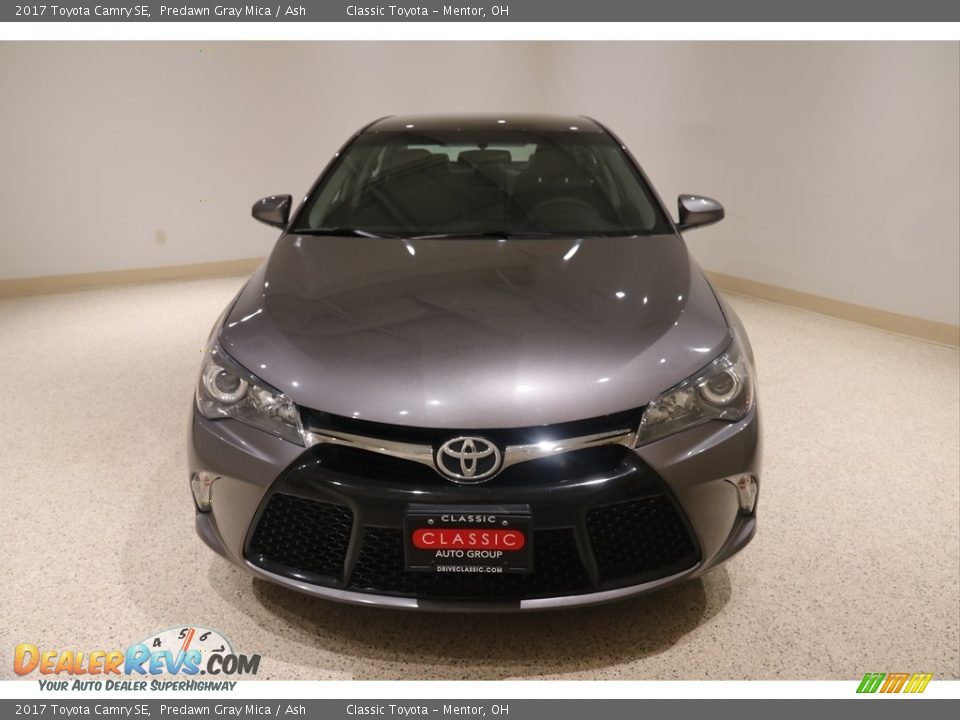 2017 Toyota Camry SE Predawn Gray Mica / Ash Photo #2