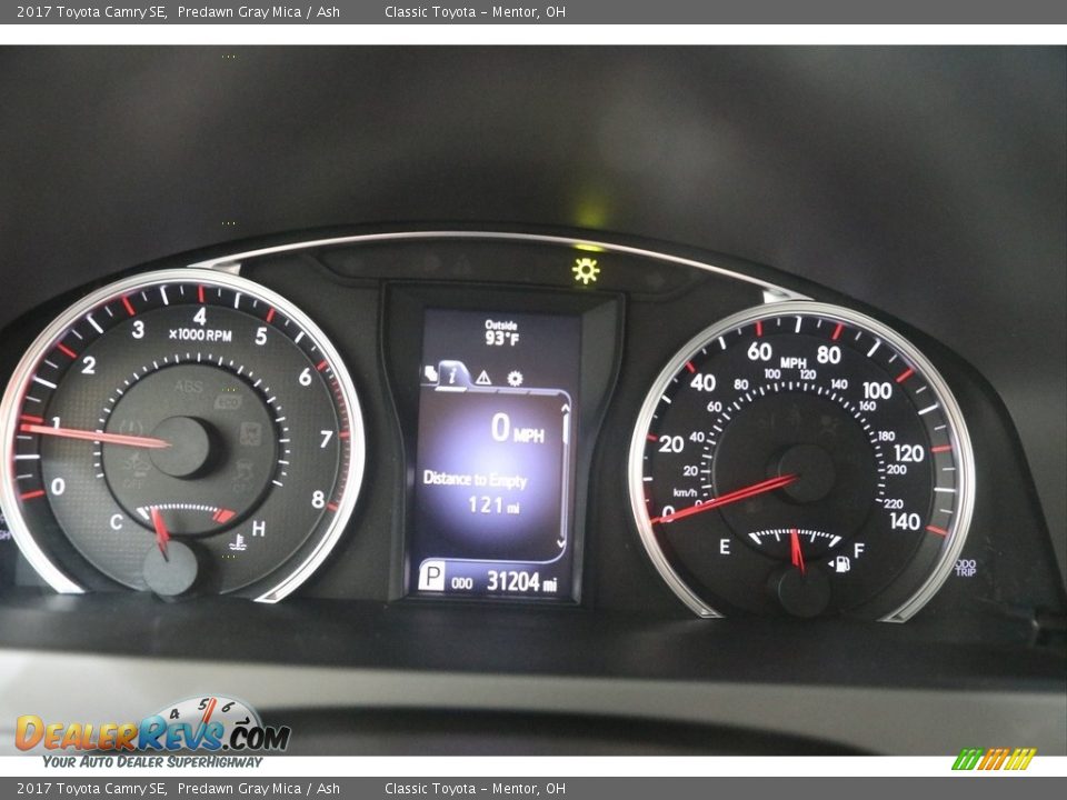 2017 Toyota Camry SE Predawn Gray Mica / Ash Photo #9