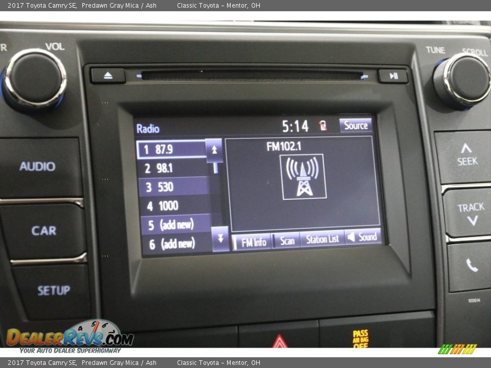 2017 Toyota Camry SE Predawn Gray Mica / Ash Photo #11