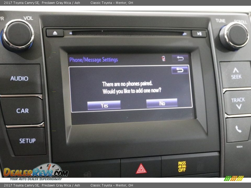 2017 Toyota Camry SE Predawn Gray Mica / Ash Photo #12