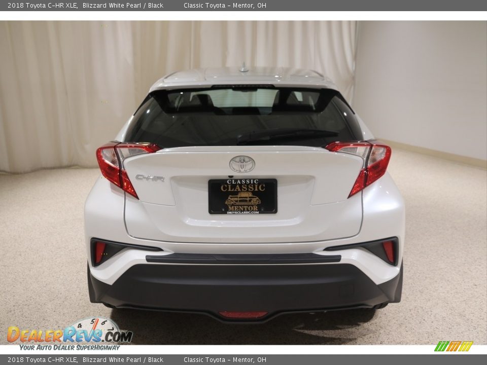 2018 Toyota C-HR XLE Blizzard White Pearl / Black Photo #4
