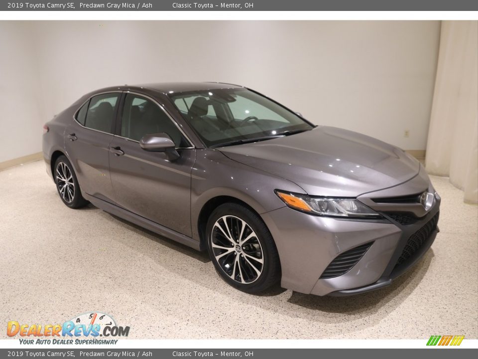 2019 Toyota Camry SE Predawn Gray Mica / Ash Photo #1