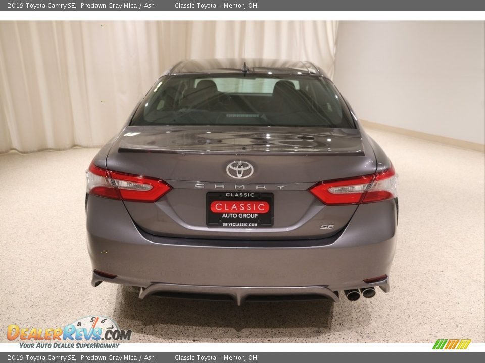 2019 Toyota Camry SE Predawn Gray Mica / Ash Photo #4