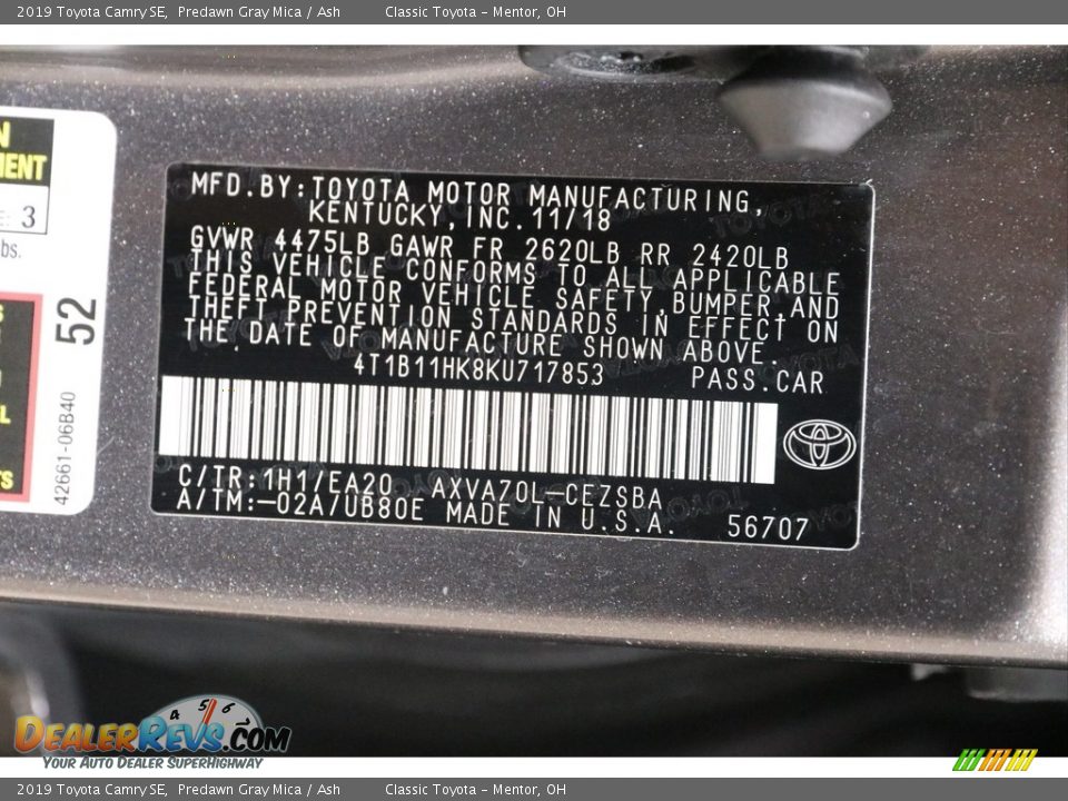 2019 Toyota Camry SE Predawn Gray Mica / Ash Photo #18