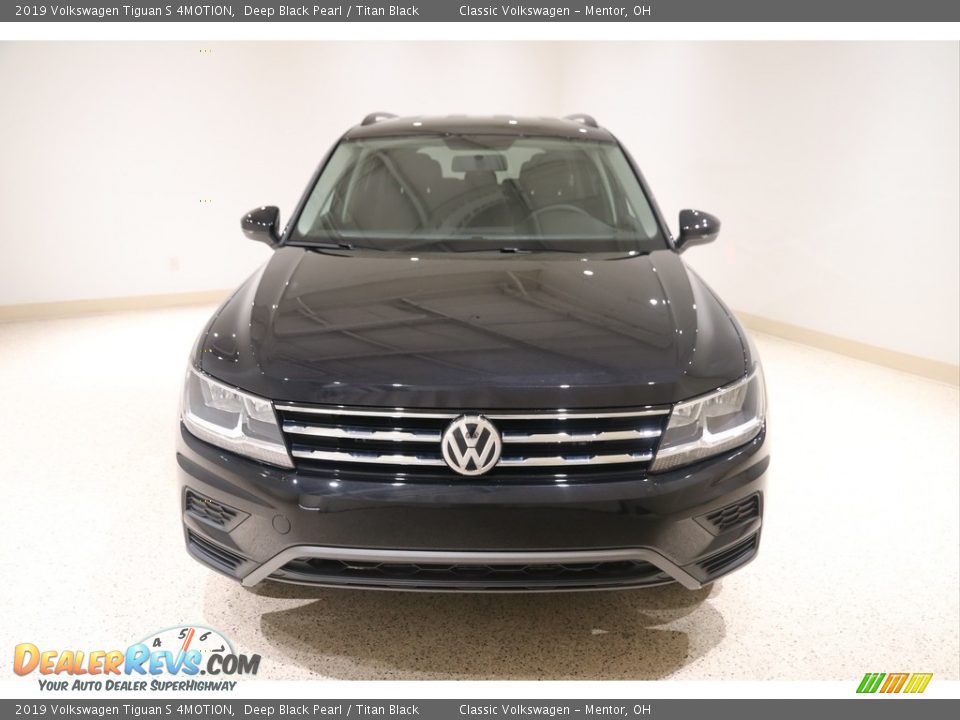 2019 Volkswagen Tiguan S 4MOTION Deep Black Pearl / Titan Black Photo #2