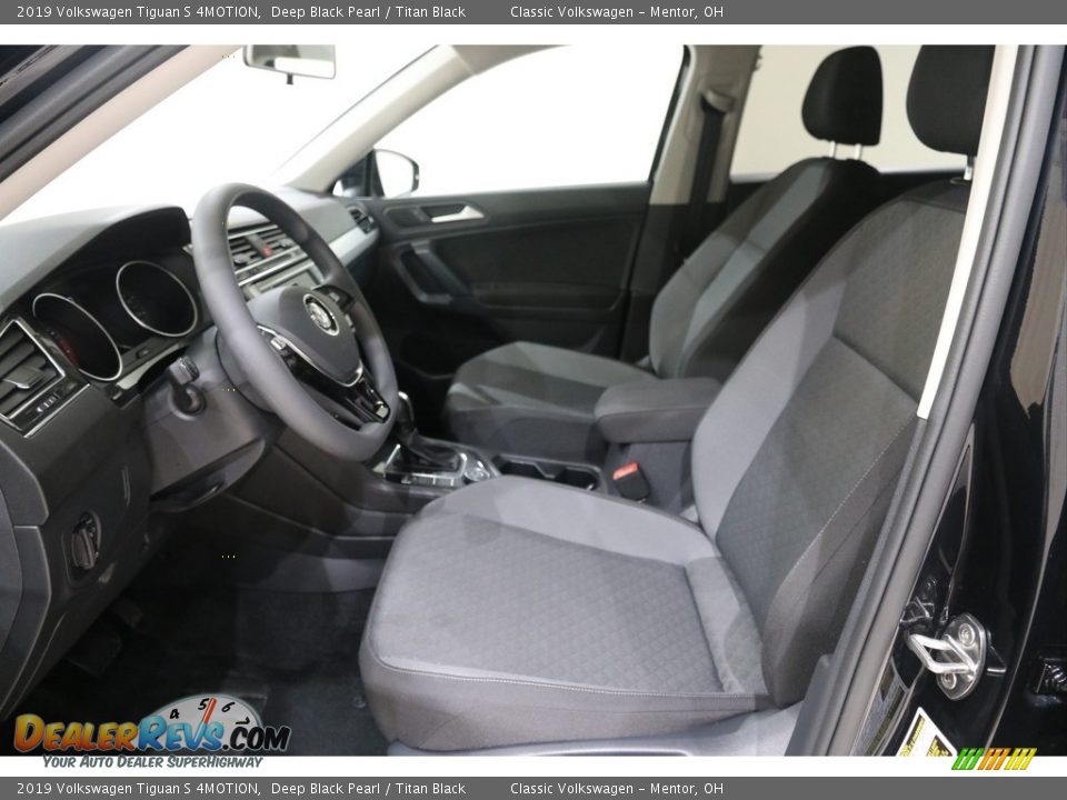 2019 Volkswagen Tiguan S 4MOTION Deep Black Pearl / Titan Black Photo #6