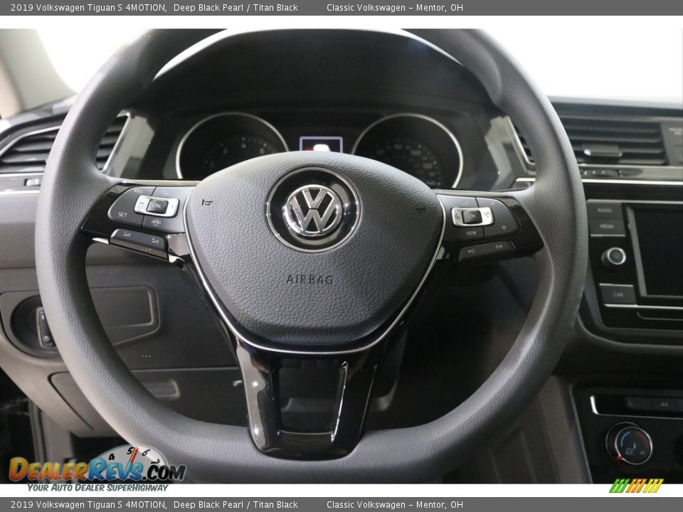 2019 Volkswagen Tiguan S 4MOTION Deep Black Pearl / Titan Black Photo #8