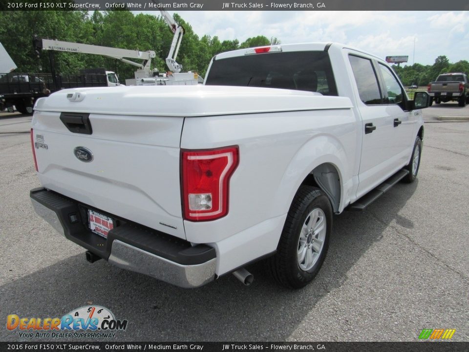 2016 Ford F150 XLT SuperCrew Oxford White / Medium Earth Gray Photo #5