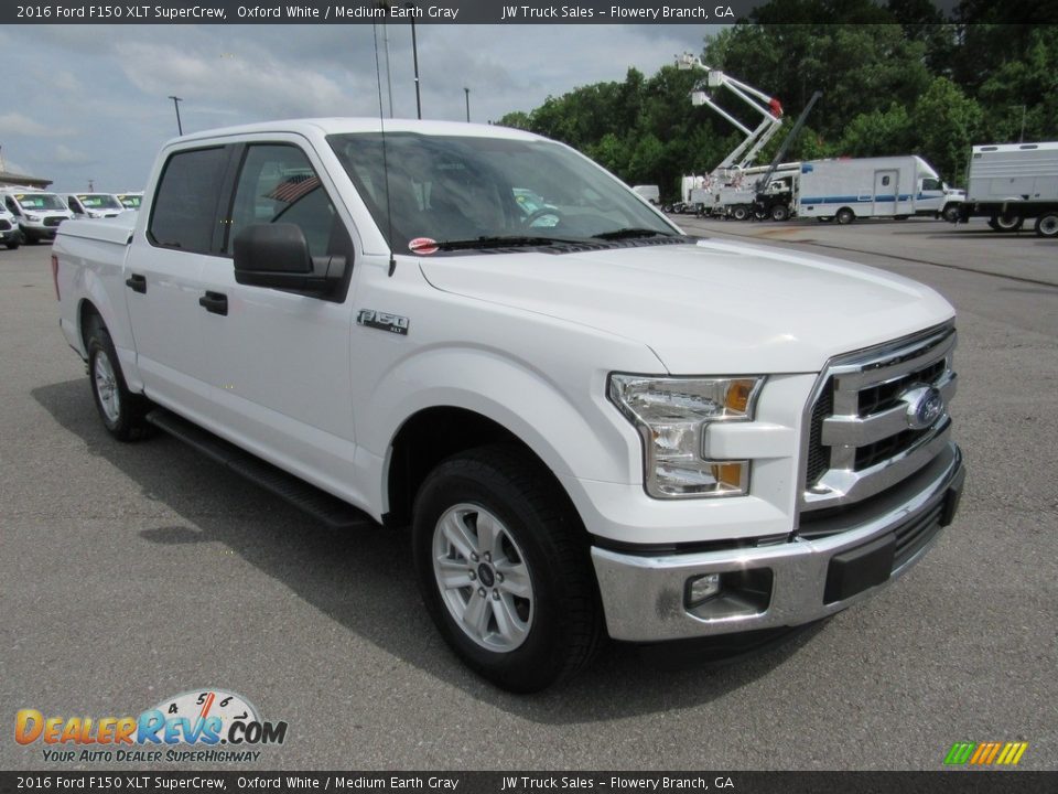 2016 Ford F150 XLT SuperCrew Oxford White / Medium Earth Gray Photo #7