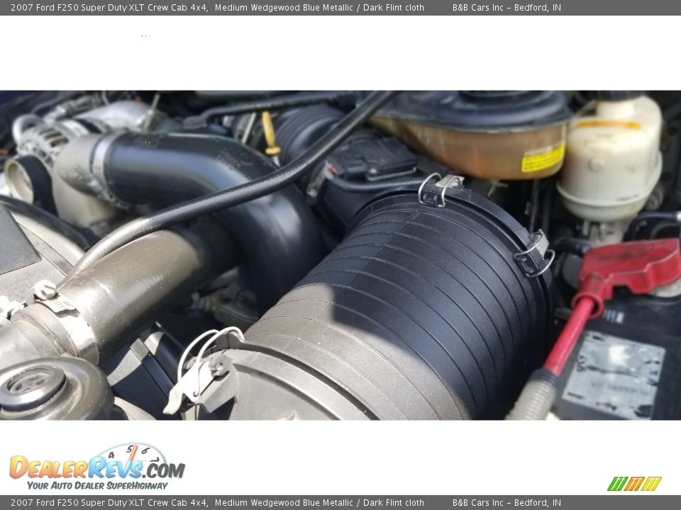 2007 Ford F250 Super Duty XLT Crew Cab 4x4 Medium Wedgewood Blue Metallic / Dark Flint cloth Photo #25