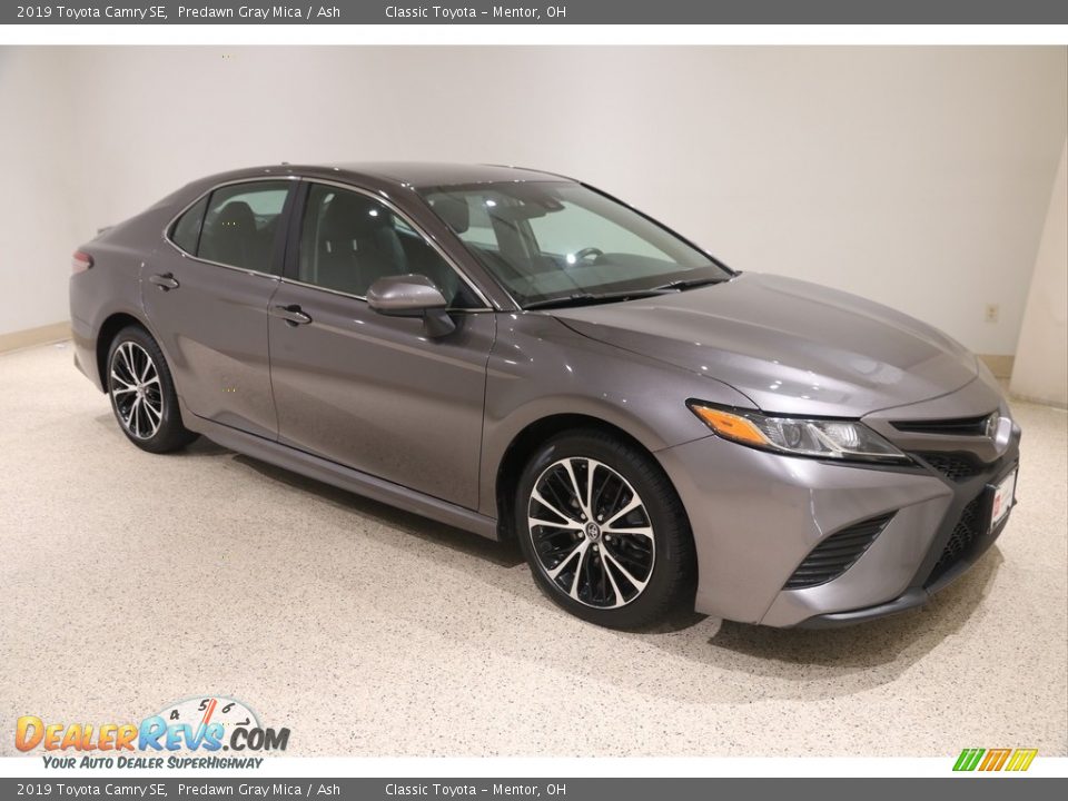 2019 Toyota Camry SE Predawn Gray Mica / Ash Photo #1