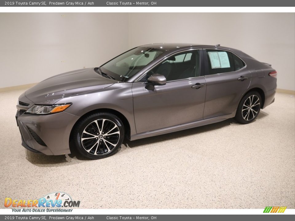 2019 Toyota Camry SE Predawn Gray Mica / Ash Photo #3