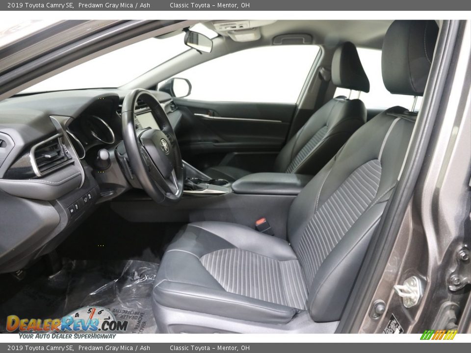 2019 Toyota Camry SE Predawn Gray Mica / Ash Photo #6