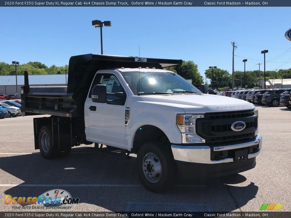 2020 Ford F350 Super Duty XL Regular Cab 4x4 Chassis Dump Truck Oxford White / Medium Earth Gray Photo #8