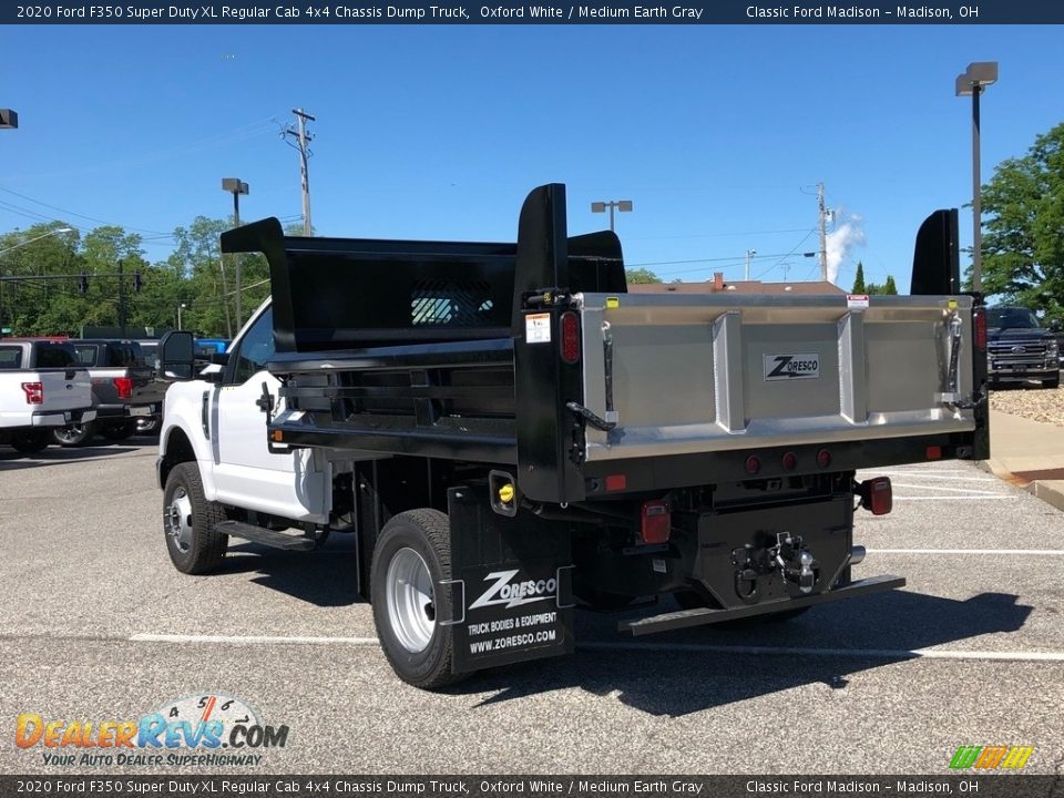 2020 Ford F350 Super Duty XL Regular Cab 4x4 Chassis Dump Truck Oxford White / Medium Earth Gray Photo #12