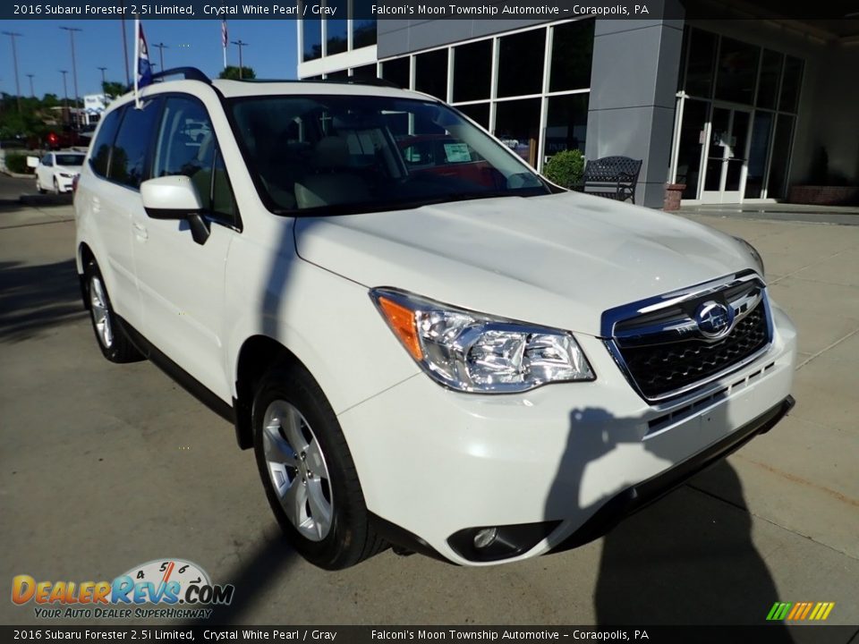 2016 Subaru Forester 2.5i Limited Crystal White Pearl / Gray Photo #9
