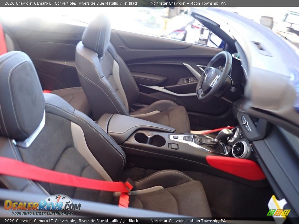 Front Seat of 2020 Chevrolet Camaro LT Convertible Photo #10