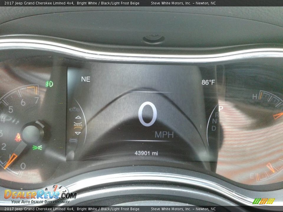 2017 Jeep Grand Cherokee Limited 4x4 Bright White / Black/Light Frost Beige Photo #22