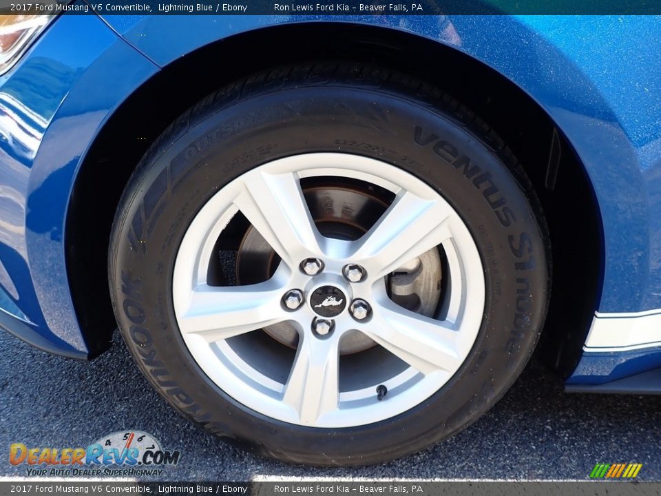 2017 Ford Mustang V6 Convertible Lightning Blue / Ebony Photo #10
