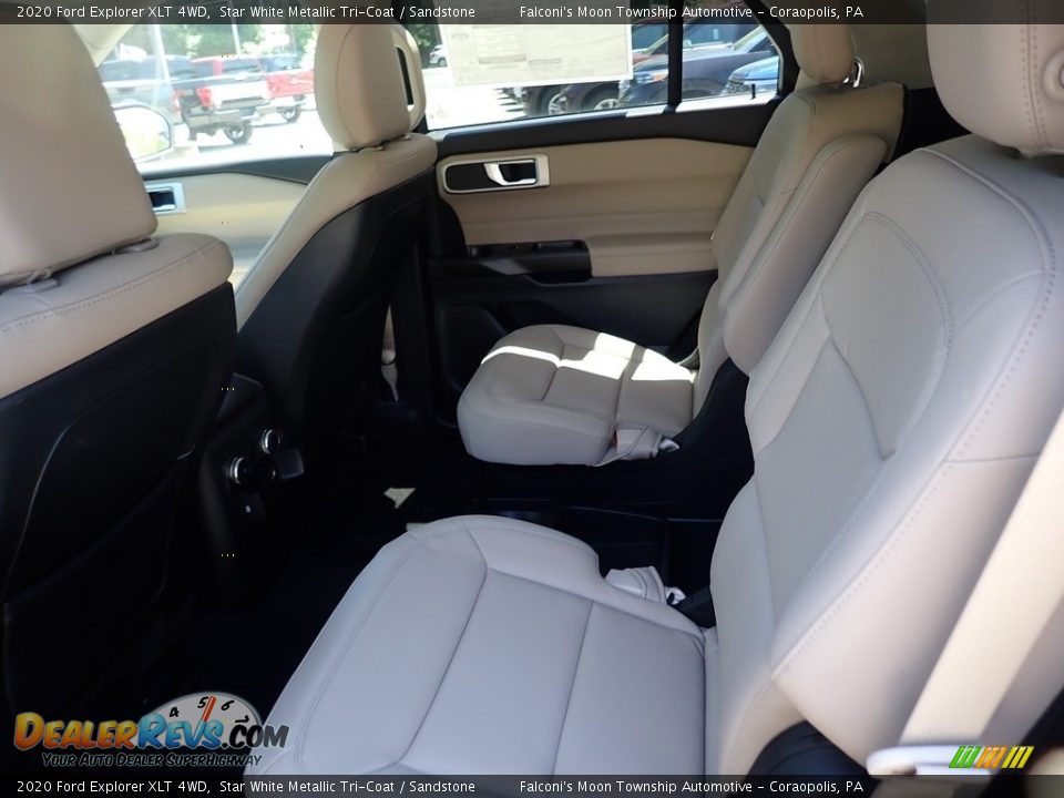 2020 Ford Explorer XLT 4WD Star White Metallic Tri-Coat / Sandstone Photo #8
