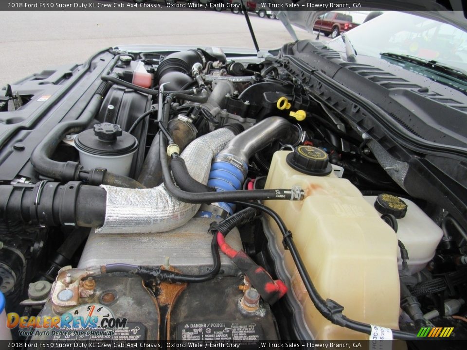 2018 Ford F550 Super Duty XL Crew Cab 4x4 Chassis 6.8 Liter SOHC 20-Valve V10 Engine Photo #31