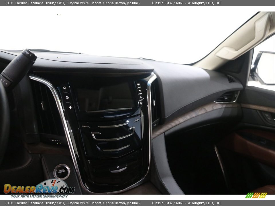 2016 Cadillac Escalade Luxury 4WD Crystal White Tricoat / Kona Brown/Jet Black Photo #10