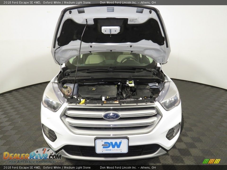 2018 Ford Escape SE 4WD Oxford White / Medium Light Stone Photo #5