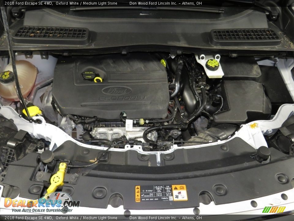 2018 Ford Escape SE 4WD Oxford White / Medium Light Stone Photo #6