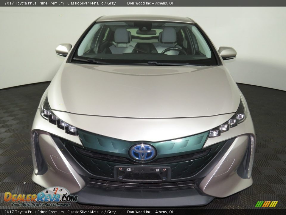 2017 Toyota Prius Prime Premium Classic Silver Metallic / Gray Photo #4