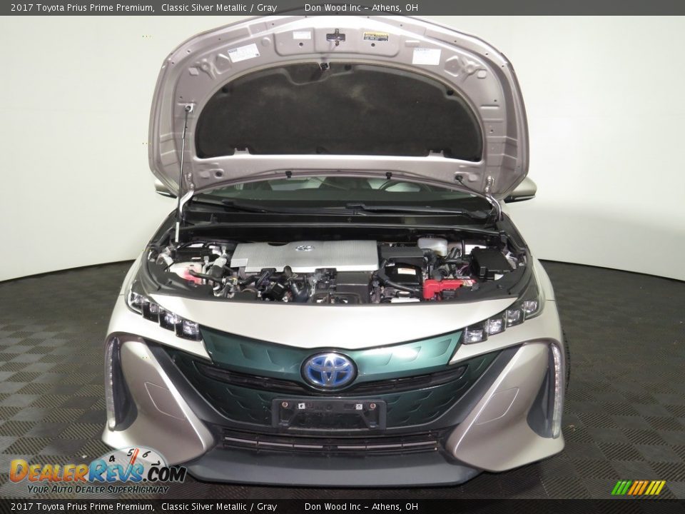 2017 Toyota Prius Prime Premium Classic Silver Metallic / Gray Photo #5