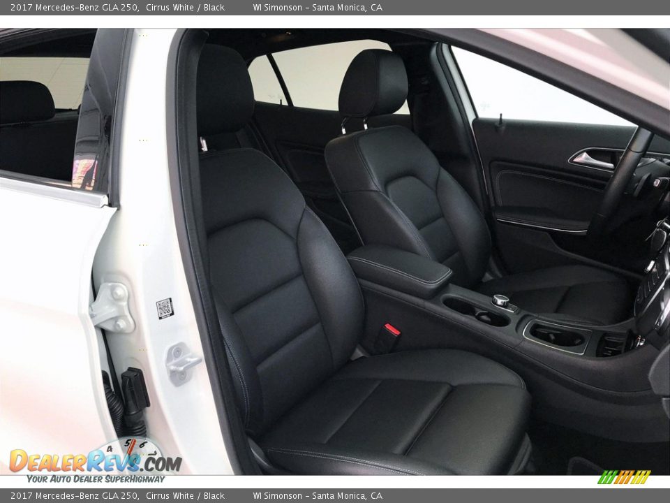 2017 Mercedes-Benz GLA 250 Cirrus White / Black Photo #6