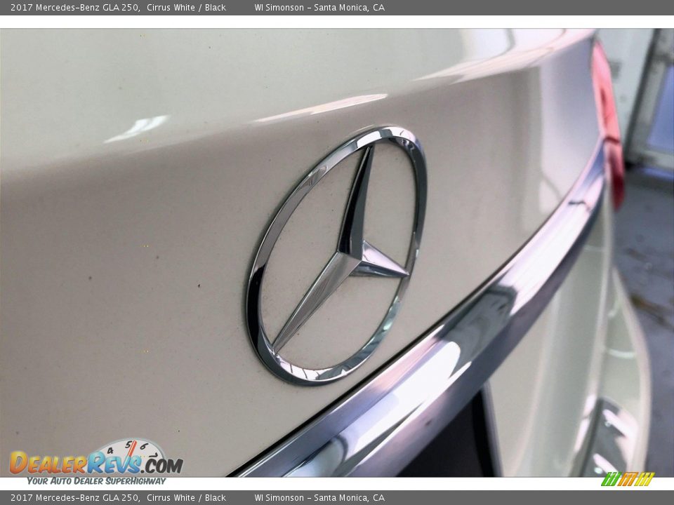 2017 Mercedes-Benz GLA 250 Cirrus White / Black Photo #7