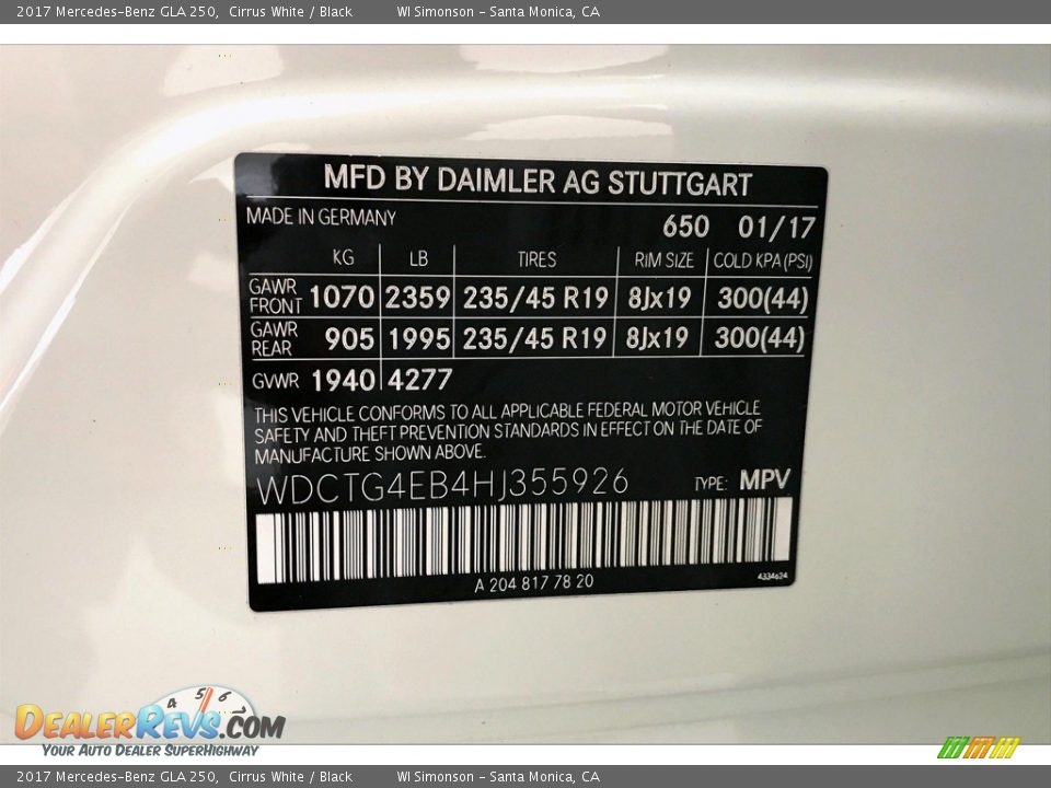 2017 Mercedes-Benz GLA 250 Cirrus White / Black Photo #24