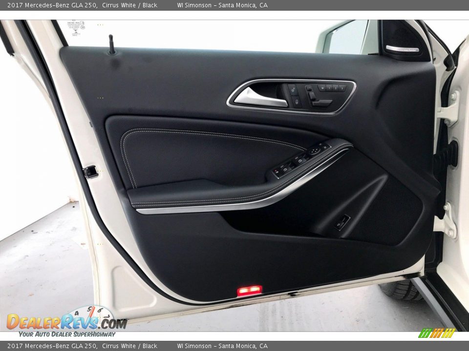 2017 Mercedes-Benz GLA 250 Cirrus White / Black Photo #25