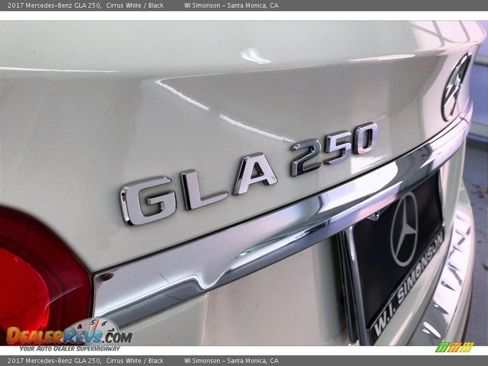 2017 Mercedes-Benz GLA 250 Cirrus White / Black Photo #27