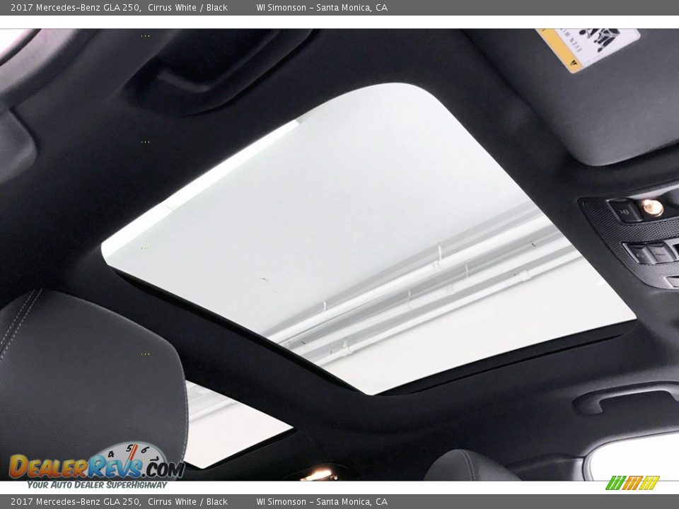 2017 Mercedes-Benz GLA 250 Cirrus White / Black Photo #29