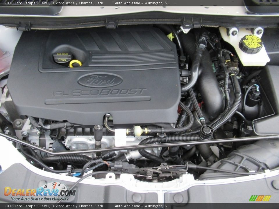 2018 Ford Escape SE 4WD Oxford White / Charcoal Black Photo #6