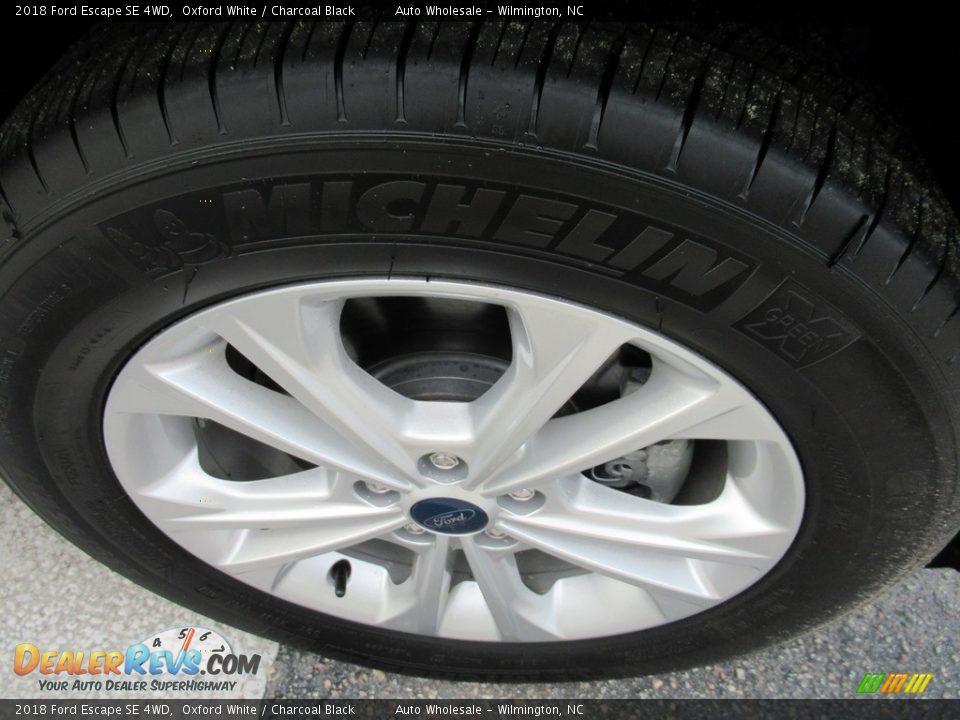 2018 Ford Escape SE 4WD Oxford White / Charcoal Black Photo #7