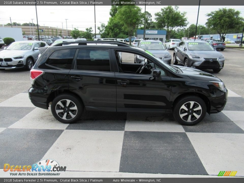 2018 Subaru Forester 2.5i Premium Crystal Black Silica / Platinum Photo #3